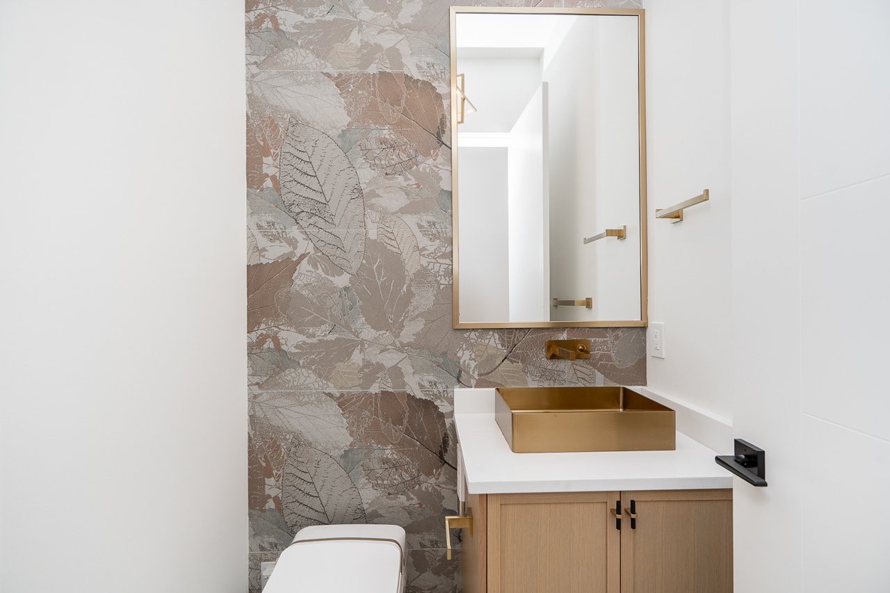 19730 33A Avenue Langley-17