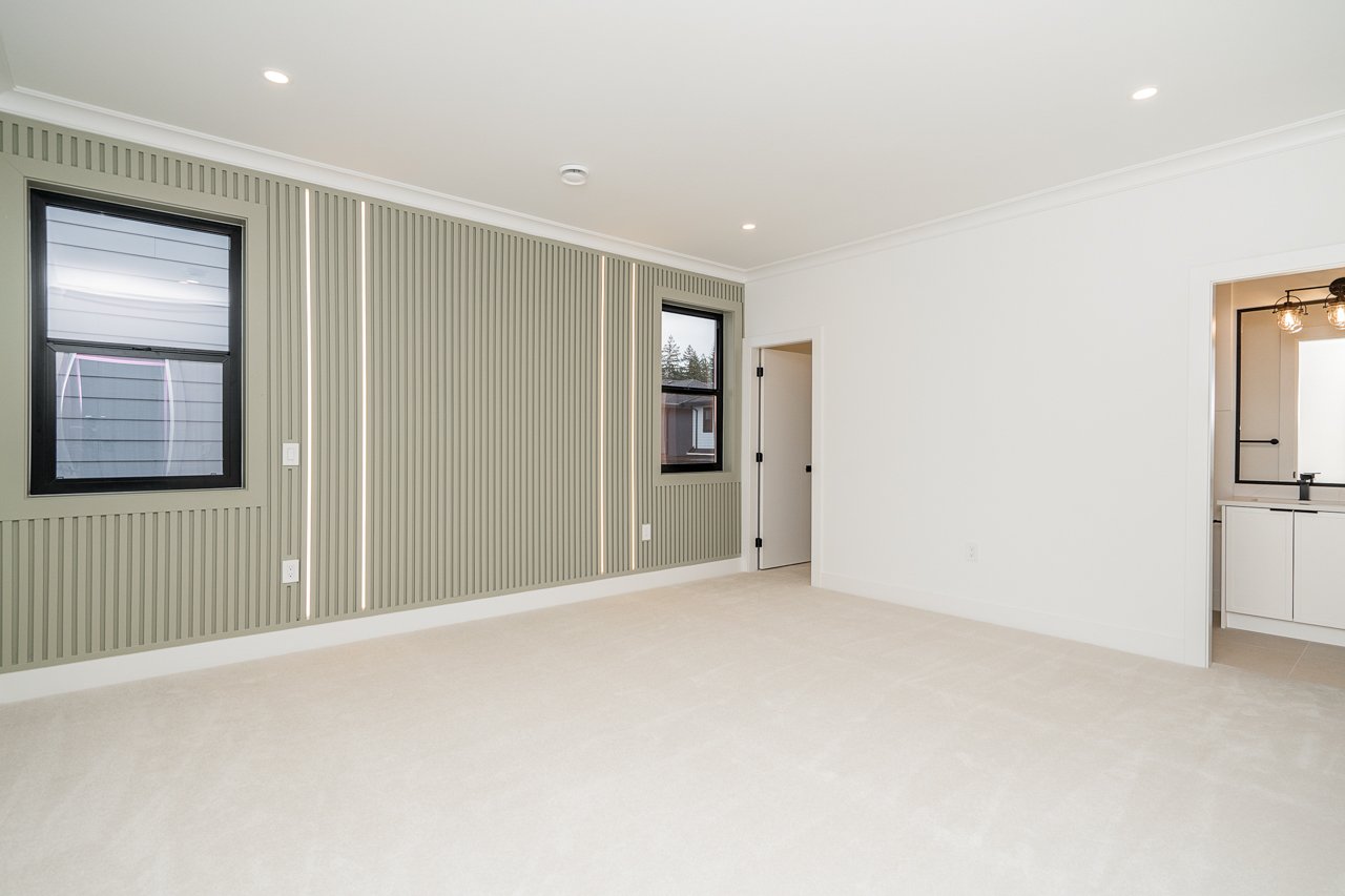 19730 33A Avenue Langley-26