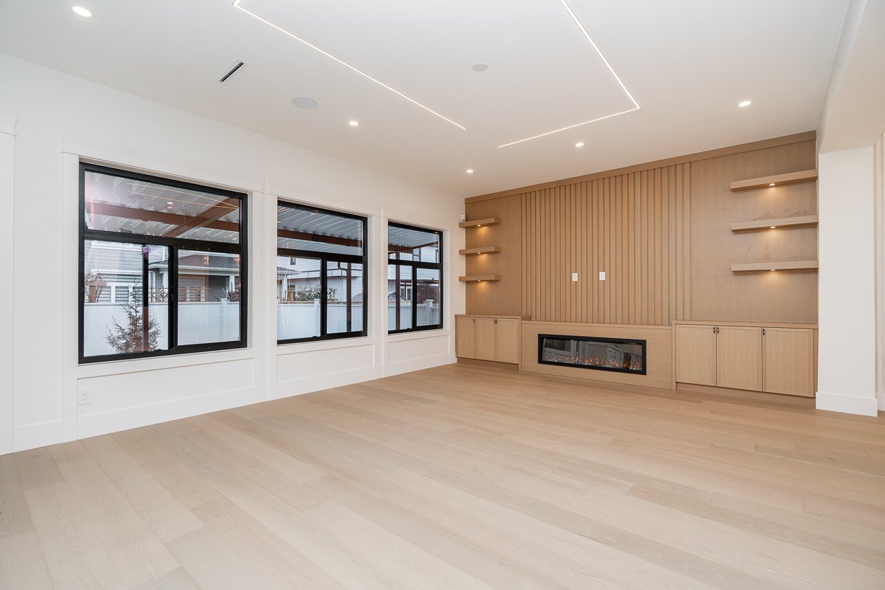 19730 33A Avenue Langley-7