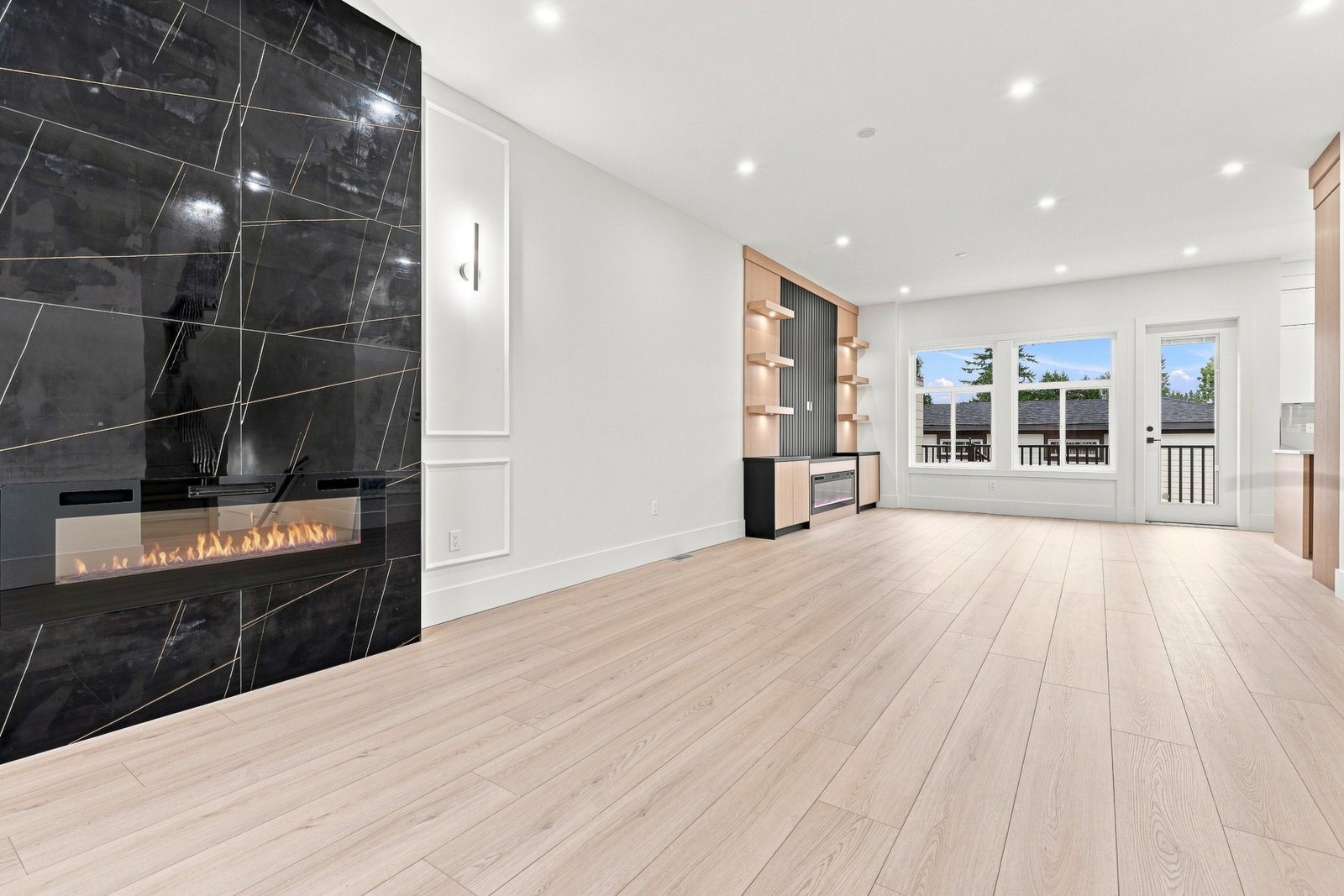 06-14275 Melrose Dr Surrey