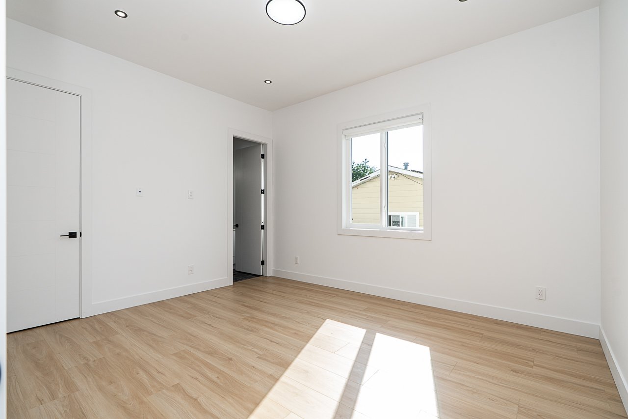 13979 113 Avenue Surrey-6